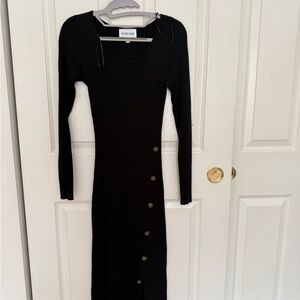 Olive & Oak Black Long Sleeve Button Dress